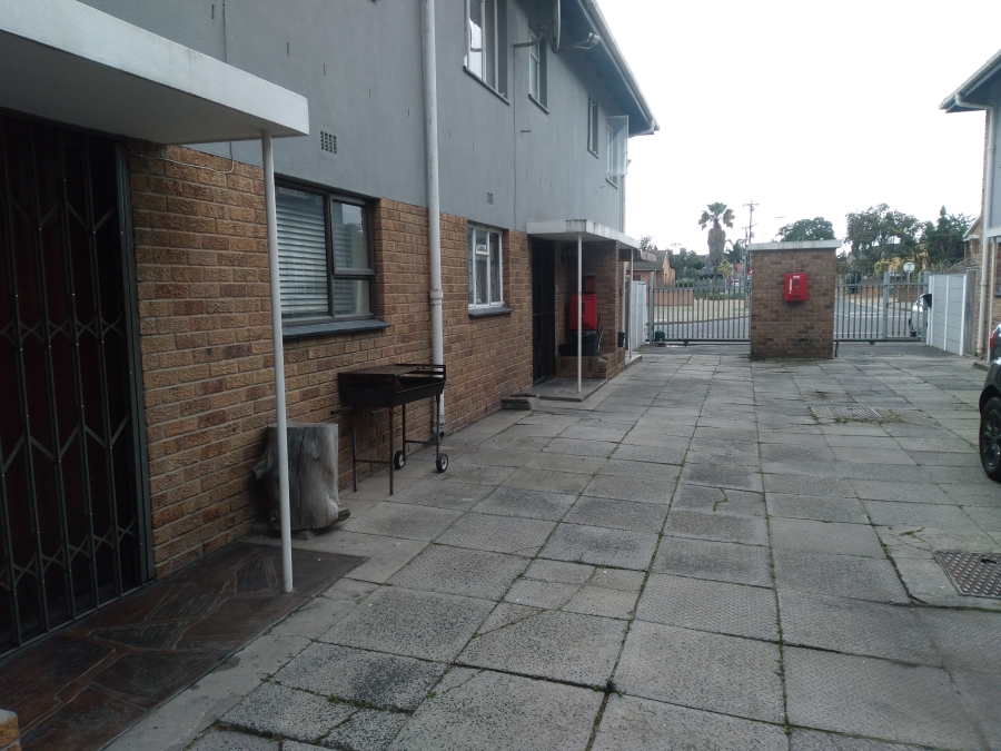 3 Bedroom Property for Sale in Glenhaven Western Cape